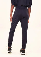 Load image into Gallery viewer, Model Back: Uv Line Beach Trousers Pants Fem Basic Black Upf50+