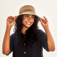 Load image into Gallery viewer, Image 04: Uv Line Bucket Hat Cap-Ferrat Kaki Upf50+
