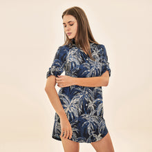 Load image into Gallery viewer, Image 02: Uv Line Shirtdress Shirtdress Coqueiros Marinho Upf50+

