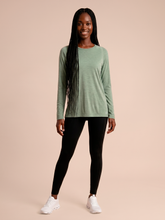 Load image into Gallery viewer, Model Front: Uv Line Rash Guard Longsleeve Fem New Fit Mix Grey Upf50+
