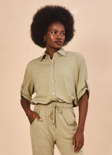 Load image into Gallery viewer, Gallery: Uv Line Shirtdress Shirt Copa Sand Upf50+
