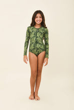 Load image into Gallery viewer, Model Front: Uv Line Girl's One-Piece Girl Macae Folhagem Verde Upf50+
