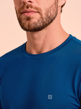 Load image into Gallery viewer, Image 04: Uv Line Rash Guard Longsleeve Uvpro Masc Cobalt Upf50+
