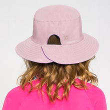 Load image into Gallery viewer, Model Back: Uv Line Floppy Hat Hat California Inf Baby Raspberry Upf50+

