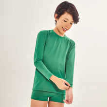 Load image into Gallery viewer, Image 04: Uv Line Rash Guard Longsleeve Uvpro Kids Verde Brasil Upf50+
