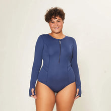 Load image into Gallery viewer, Image 06: Uv Line One-Piece Swimsuit Macae Navy Blue Upf50+
