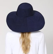 Load image into Gallery viewer, Model Back: Uv Line Floppy Hat Beverly Hills Marinho
