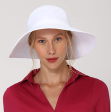 Load image into Gallery viewer, Model Front: Uv Line Floppy Hat Lyon Branco
